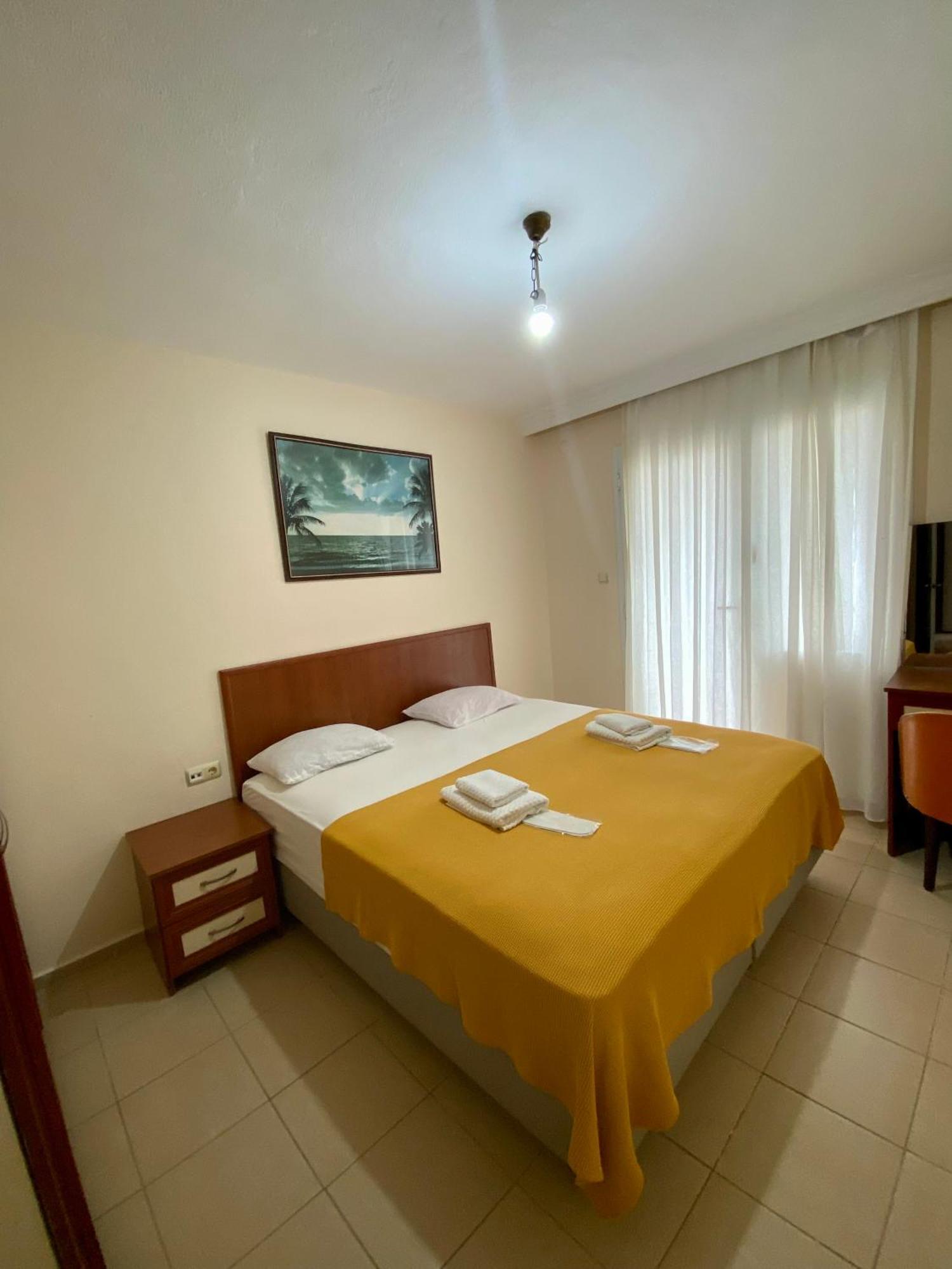 Mandarin Beach Hotel Gumuldur Exterior photo